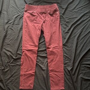 Levi's Women's Skinny Jeans in Burgundy